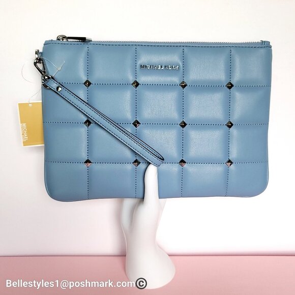 MICHAEL KORS Jet Set Soft Quilted Top-Zip Large Pouch with Wrist Strap-Chambray